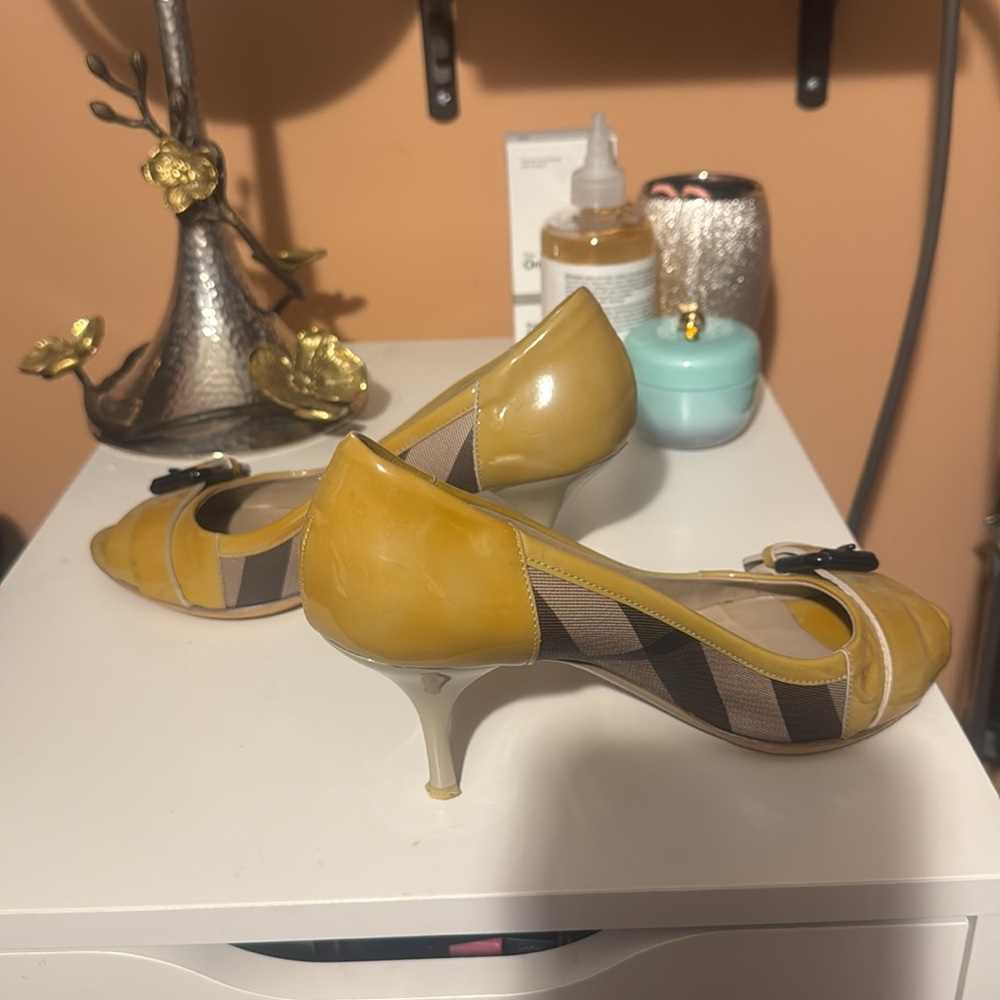 Burberry pumps - Picture 2 of 4